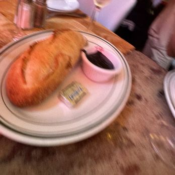 Le Monde - French Near Me - New York, New York