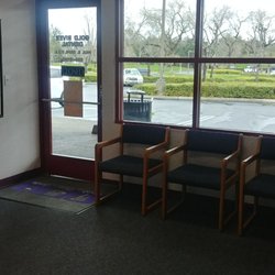 Gold River Dental - Waiting room