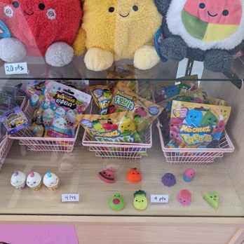 Claw Land - Cute - Arcades Near Me - Mississauga, Ontario