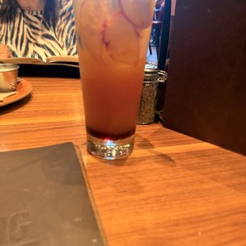 Lazy Dog Restaurant & Bar - Peach tea - New American Near Me - Brea, California Lazy Dog Restaurant & Bar - Peach tea - New American Near Me - Brea, California