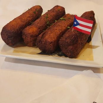 Mofongo - Puerto Rican fritter...stuffed with meat... absolutely delicious! - Puerto Rican Near Me - Miami, Florida Mofongo - Puerto Rican fritter...stuffed with meat... absolutely delicious! - Puerto Rican Near Me - Miami, Florida