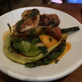 Gramercy Tavern - Brick pressed chicken - New American Near Me - New York, New York Gramercy Tavern - Brick pressed chicken - New American Near Me - New York, New York