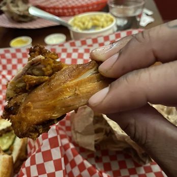 Lucy's - Signature Spicy Fried Chicken - American Near Me - Chicago, Illinois Lucy's - Signature Spicy Fried Chicken - American Near Me - Chicago, Illinois