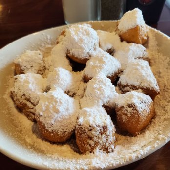 Shelly's Cafe - Perfect beignets - Breakfast & Brunch Near Me - Tampa, Florida