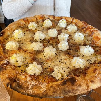 Pizzeria Florian - Cacio e Pepe - Pizza Near Me - East Aurora, New York Pizzeria Florian - Cacio e Pepe - Pizza Near Me - East Aurora, New York