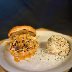 Guston's Grille