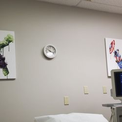 Children's Heart Center Nevada - They have cool art work in the rooms... HULK SMASH!!