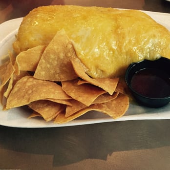 Cilantro - Burricua with lot of cheese, sweet plantain inside, sour cream, pico de gallo, EVERYTHING FRESH!!! - Mexican Near Me - Canovanas, Puerto Rico
