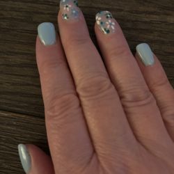 Nail's World - Nail design by Sharon!