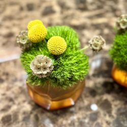 Such a cute small floral