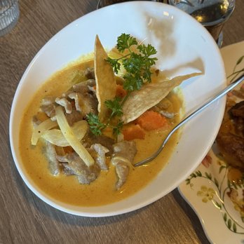 R HaanThai - Yellow Curry - Thai Near Me - Fremont, California