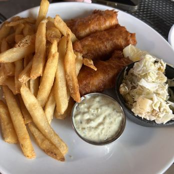 Casey's New Buffalo - Fried fish-  very good - Bars Near Me - New Buffalo, Michigan