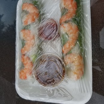 Banh Mi Pho U! - Fresh spring rolls with peanut sauce - Vietnamese Near Me - Bothell, Washington