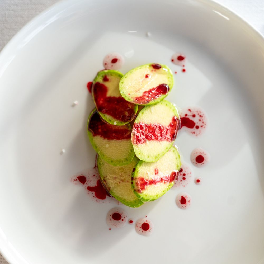 Pavillon Ledoyen - Violin zucchini salad topped with peach pulp, crushed with verbena - French Near Me - Paris, 75