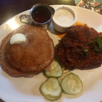 Yard House - Nashville Hot Chicken - New American Near Me - Austin, Texas