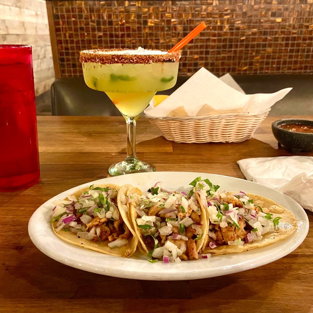 Los Pepe’s - Jalapeños margarita and chicken street tacos - Mexican Near Me - Vancouver, Washington