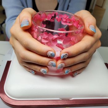 Shining-Nails - Nail Salons Near Me - Buena Park, California
