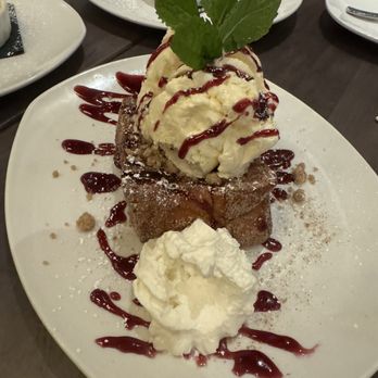 Hilltop Kitchen & Bar - Desert - Wine Bars Near Me - Syosset, New York Hilltop Kitchen & Bar - Desert - Wine Bars Near Me - Syosset, New York