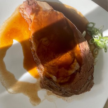 Old Orchard Inn - Prime rib - American Near Me - East Aurora, New York