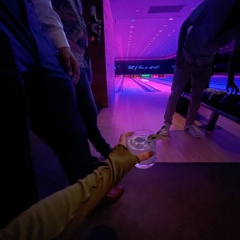 Basement - Bowling - Cocktail Bars Near Me - Miami Beach, Florida