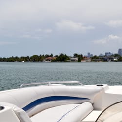 Miami Boat Rent - Great view from our boat in Biscayne Bay