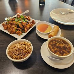 Szechuwan Garden - Szechuwan chicken lunch special for $12