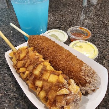 CrunCheese - Potatoe & Mozzarella, Cheddar Hotdog, and Blue Rasberry Lemonade - Hot Dogs Near Me - Las Vegas, Nevada CrunCheese - Potatoe & Mozzarella, Cheddar Hotdog, and Blue Rasberry Lemonade - Hot Dogs Near Me - Las Vegas, Nevada