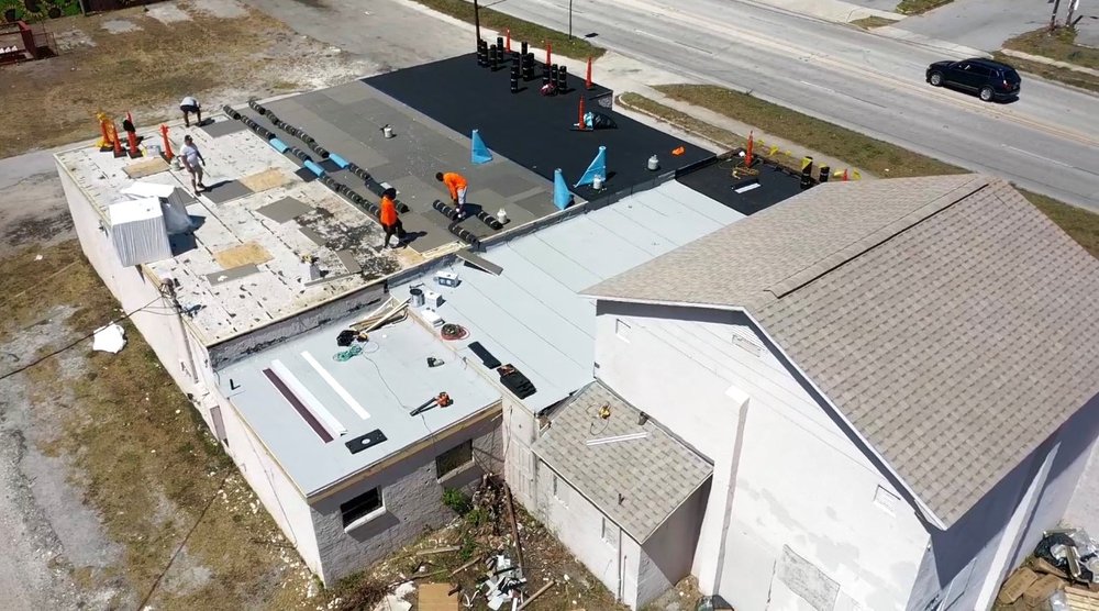 Slide of Shon Boswell Roofing