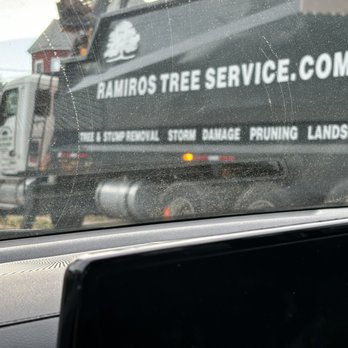 Ramiro's Tree Service - Landscaping Near Me - New Rochelle, New York Ramiro's Tree Service - Landscaping Near Me - New Rochelle, New York