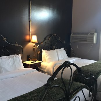 Rathbone Mansions - Hotels Near Me - New Orleans, Louisiana