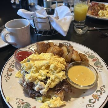 Green Valley Grill - O'Henry eggs Shaved ribeye - Modern European Near Me - Greensboro, North Carolina Green Valley Grill - O'Henry eggs Shaved ribeye - Modern European Near Me - Greensboro, North Carolina