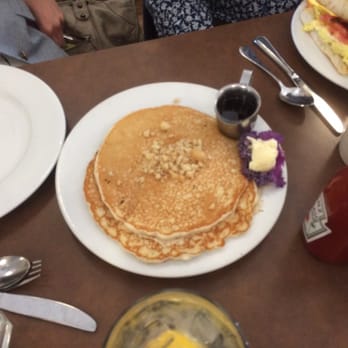 Marston's - Macadamia pancakes - Breakfast & Brunch Near Me - Pasadena, California Marston's - Macadamia pancakes - Breakfast & Brunch Near Me - Pasadena, California