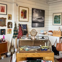 original art and photography along with vintage clothing and jewelry. It's all in this amazing store very well organized and displayed.