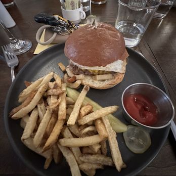 Homesick - Burger (added an egg!) - Bars Near Me - Asbury Park, New Jersey