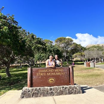 Diamond Head State Monument - The sign - Parks Near Me - Honolulu, Hawaii Diamond Head State Monument - The sign - Parks Near Me - Honolulu, Hawaii
