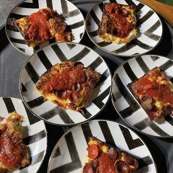 Underground Pizza - Pizza Near Me - Baltimore, Maryland