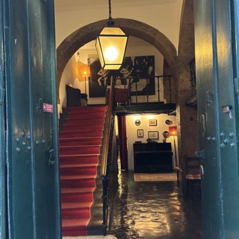 Clube de Fado - Fado Houses Near Me - Lisbon, 11