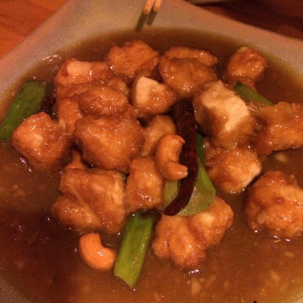 Lemongrass - Chicken with cashew - Thai Near Me - Annapolis, Maryland Lemongrass - Chicken with cashew - Thai Near Me - Annapolis, Maryland