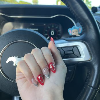 Harbor Nails - Nail Salons Near Me - North Miami, Florida