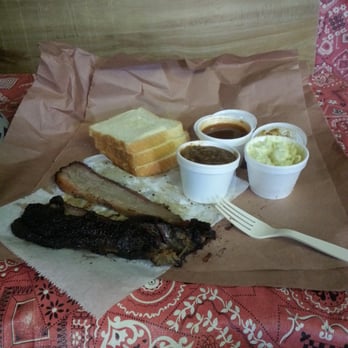 City Meat Market - Brisket lunch - Meat Shops Near Me - Giddings, Texas
