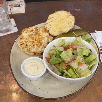 Dolce Vita - Crab cake sandwich - Bars Near Me - Nyack, New York