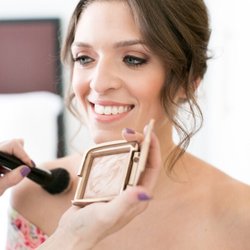 Anita Nouryeh Makeup Artist