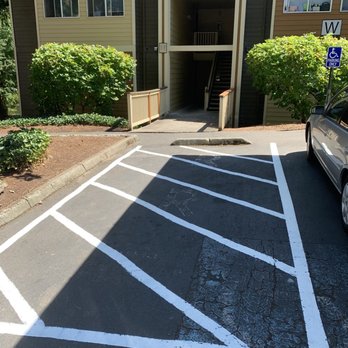 MonteVista by CushWake Pinnacle Properties - New paint the morning after. - Apartments Near Me - Beaverton, Oregon MonteVista by CushWake Pinnacle Properties - New paint the morning after. - Apartments Near Me - Beaverton, Oregon