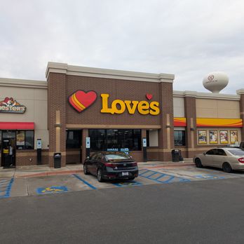 Love's Travel Stop - Love's Travel Stop, Reidsville - Gas Stations Near Me - Reidsville, North Carolina Love's Travel Stop - Love's Travel Stop, Reidsville - Gas Stations Near Me - Reidsville, North Carolina