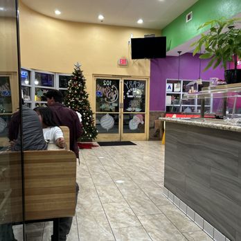 Jilberto’s Taco Shop - the inside of a restaurant - Tacos Near Me - Temecula, California Jilberto’s Taco Shop - the inside of a restaurant - Tacos Near Me - Temecula, California