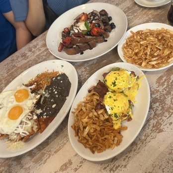 Toast Kitchen & Bar - Breakfast & Brunch Near Me - Brea, California Toast Kitchen & Bar - Breakfast & Brunch Near Me - Brea, California
