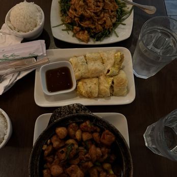 Taiwanese Bistro Cafe 33 - Taiwanese Near Me - Pittsburgh, Pennsylvania