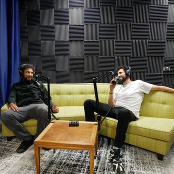 Pink Cloud Studios - Podcast Studio with Shure SM7B and 4K Video - Recording & Rehearsal Studios Near Me - Los Angeles, California Pink Cloud Studios - Podcast Studio with Shure SM7B and 4K Video - Recording & Rehearsal Studios Near Me - Los Angeles, California