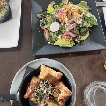 Shires' Rooftop - BEEF WELLINGTON BITES APPLE & CANDIED WALNUT SALAD - Bars Near Me - Cincinnati, Ohio