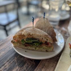 Verre Wine Bar - BLTA